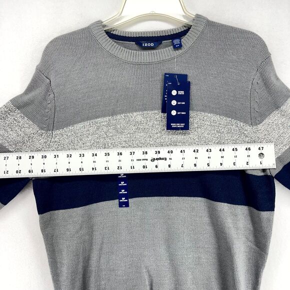 IZOD Woods Cove Chest Stripe Sweater Crew Neck Med Gray Heather Mens Size S NEW - Picture 9 of 10